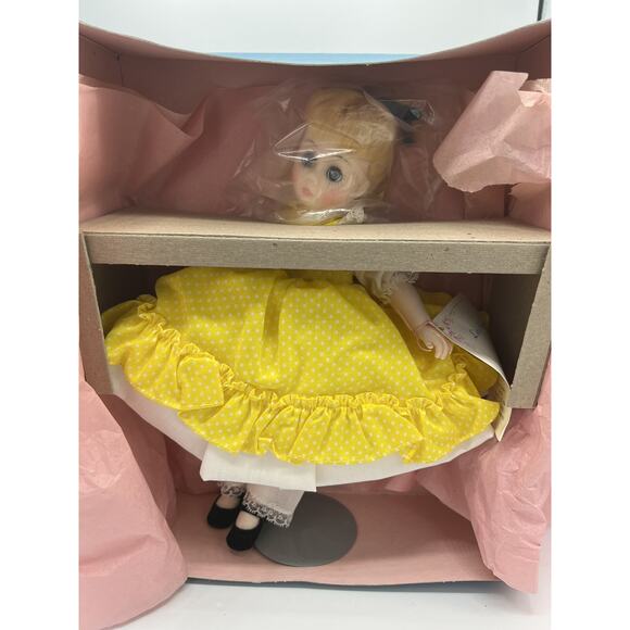 Madame Alexander 12” Doll Little Women Amy in Yellow Dress with Tag & Stand - Picture 3 of 7